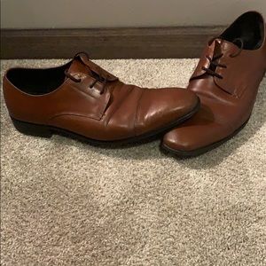 Men’s 9.5M Kenneth Cole Oxford Dress Shoes